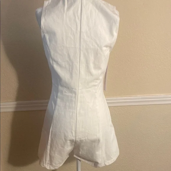 Princess Polly Damico Ivory Sleeveless Button Romper - Picture 4 of 9